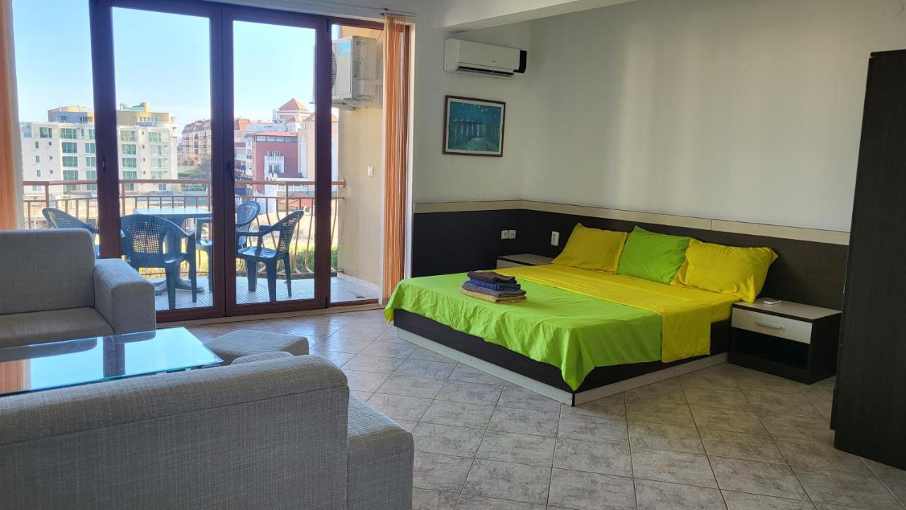 Апартамент Blue Sky Sinemoretz Habitación foto